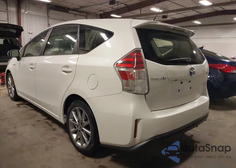 2017 Toyota Prius V z USA, uszkodzony, nr VIN JTDZN3EU3HJ070930